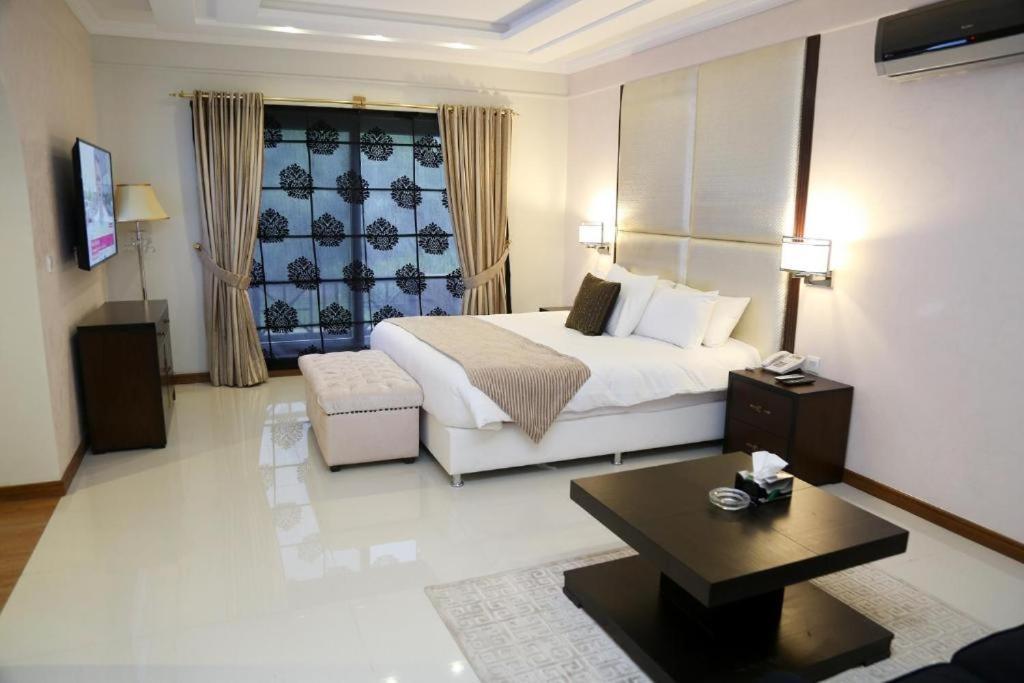 Grace Boutique Hotel Islamabad Esterno foto